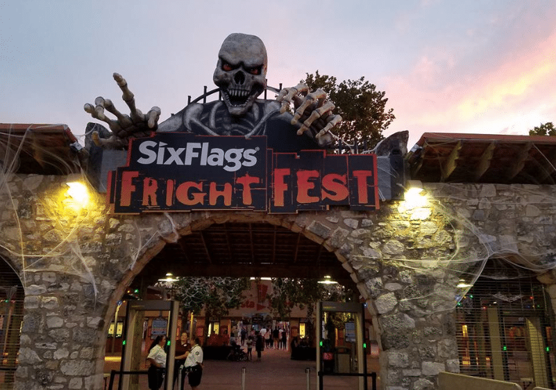 Six Flags Fright Fest October 2024 ticket prices and discounts