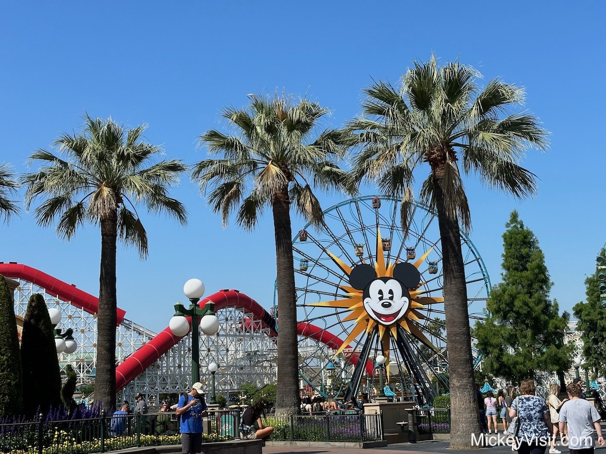 Best deals on Disneyland tickets for October 2024 under 