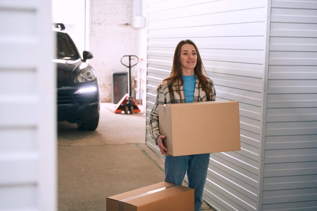 How To Store Boxes In Apartment 2024