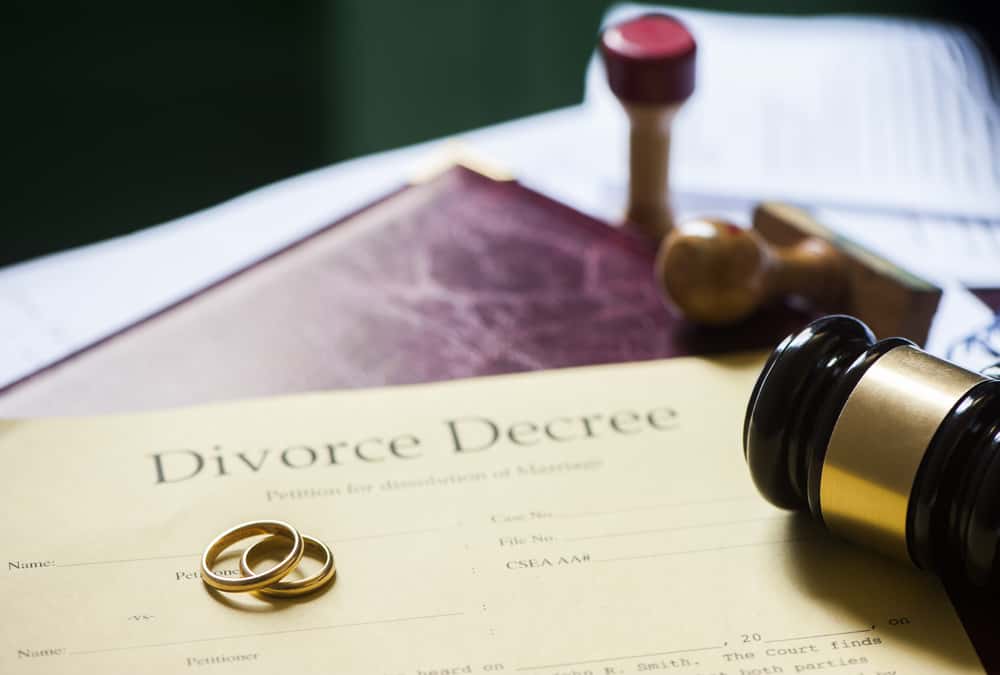 Divorce lawyers