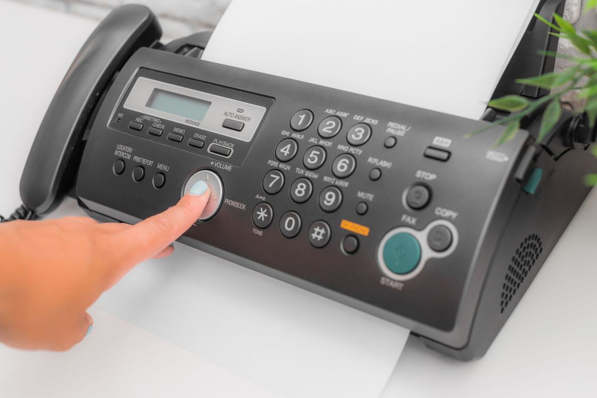 Places To Fax For Free Near Me