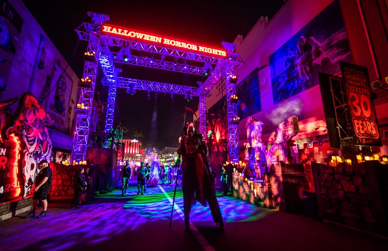 When does Universal Studios Halloween Horror Nights end in 2024