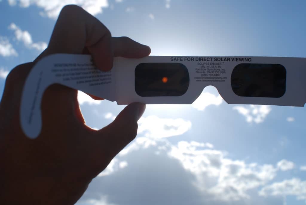 Solar eclipse glasses and equipment for Texas viewers