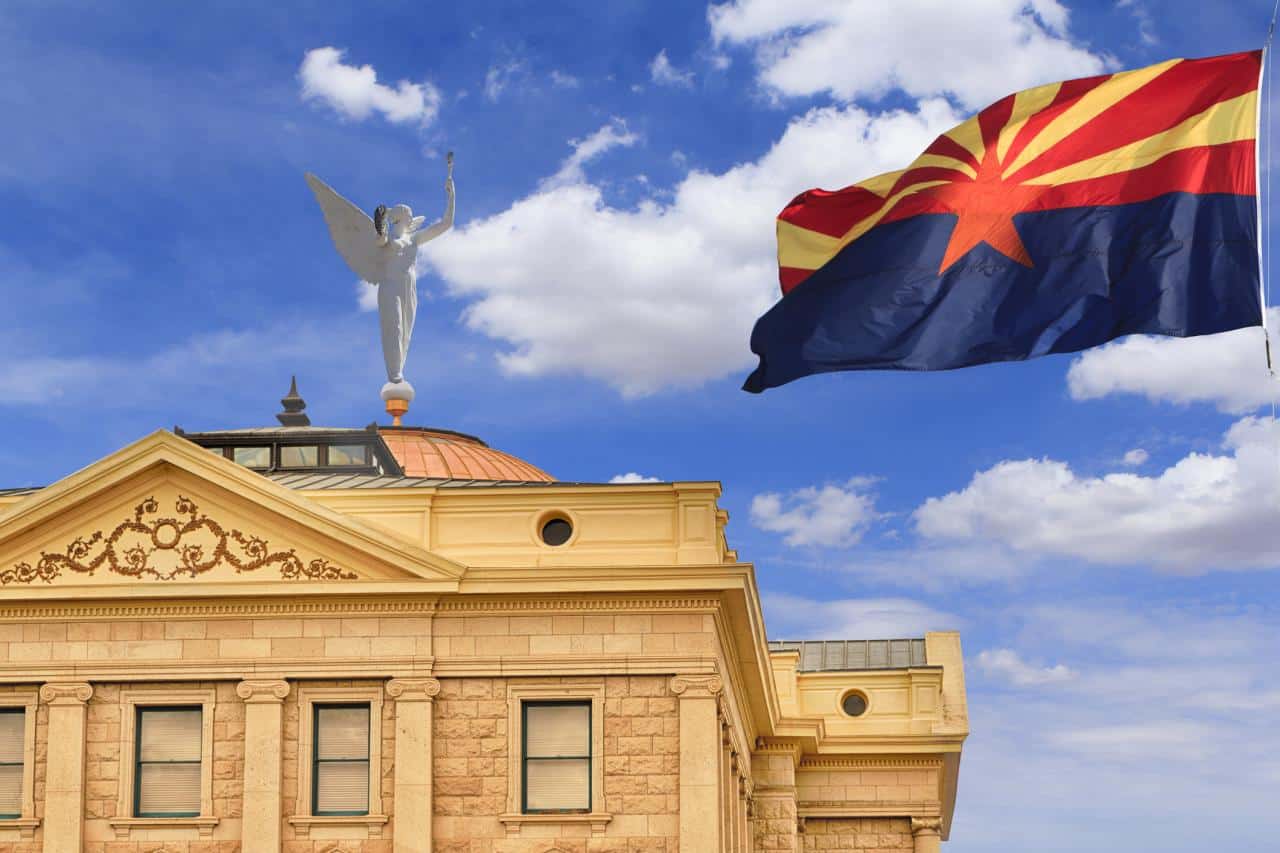 Arizona tax rebate for low-income earners in October 2024